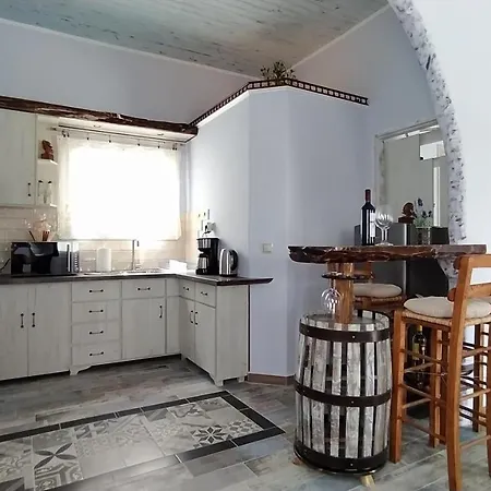 Christa Case de vacanță *