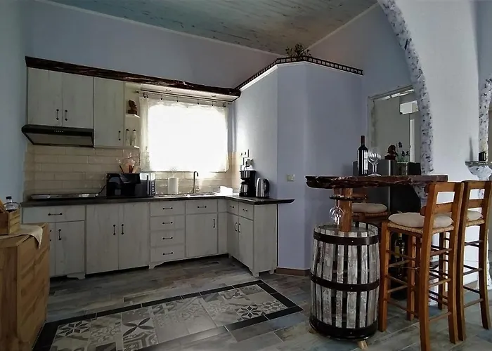 Christa Αρίλλας